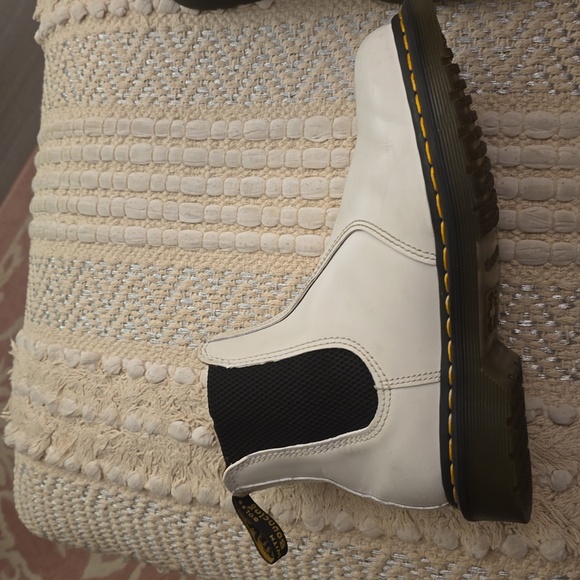 Dr Martens Yellow Stitch Leather Chelsea White Boot US 7 - Picture 7 of 11